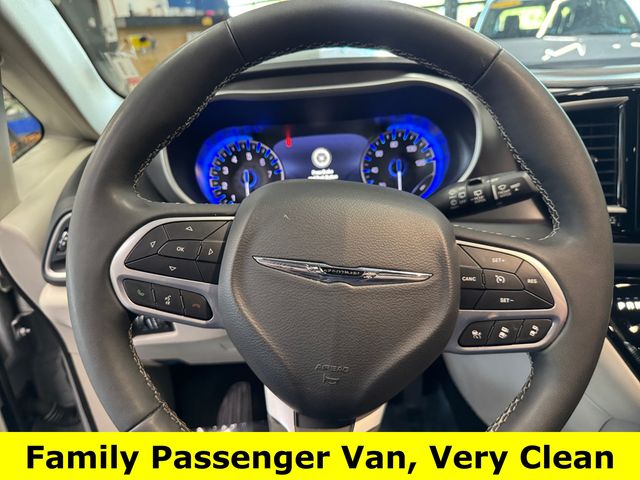 Used 2024 Chrysler Pacifica - photo 21