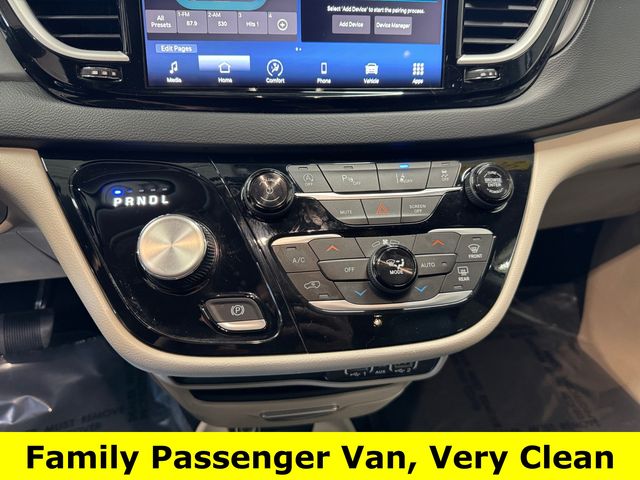 Used 2024 Chrysler Pacifica - photo 10