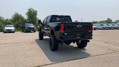 New 2025 Chevrolet Silverado 2500 LT Crew Cab 4x4 Pickup for sale #CH25702 - photo 2