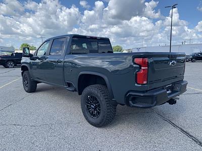 2025 Chevrolet Silverado 2500 Crew Cab 4x4 Pickup for sale #CH25742 - photo 2
