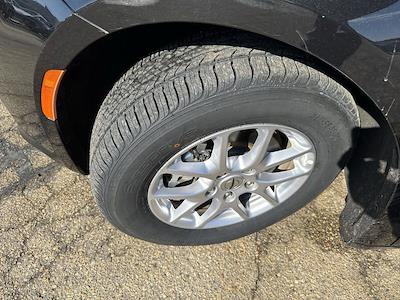 Used 2023 Chrysler Pacifica - photo 1