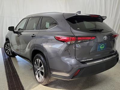 2023 Toyota Highlander AWD SUV for sale #50422A - photo 2