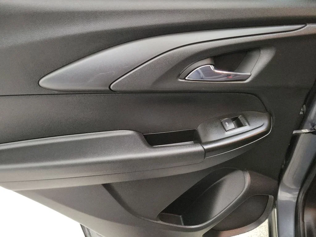Used 2022 Chevrolet Trailblazer - photo 19