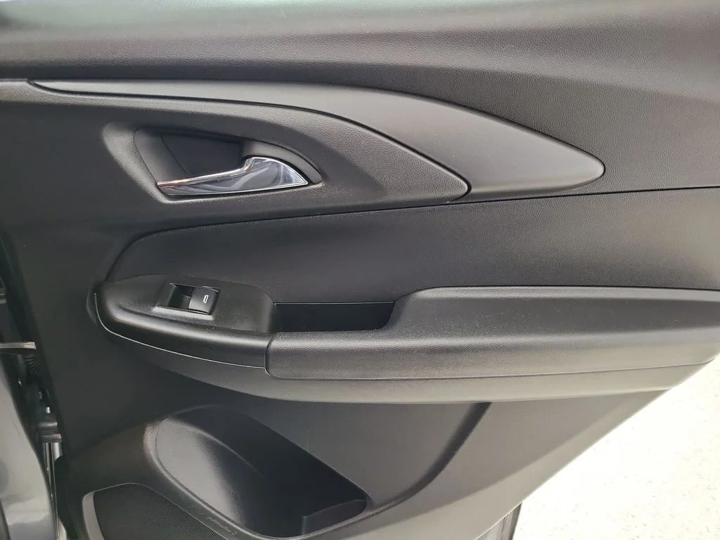 Used 2022 Chevrolet Trailblazer - photo 21