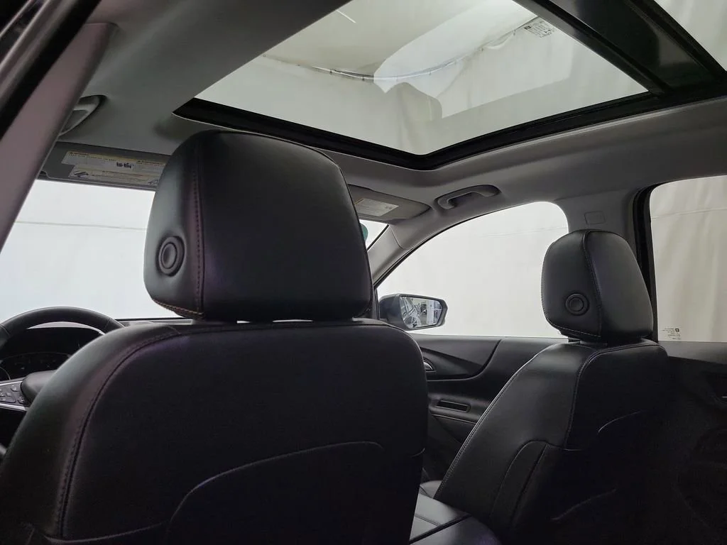 Used 2023 Chevrolet Equinox - photo 13