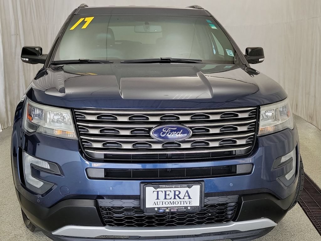 Used 2017 Ford Explorer - photo 1