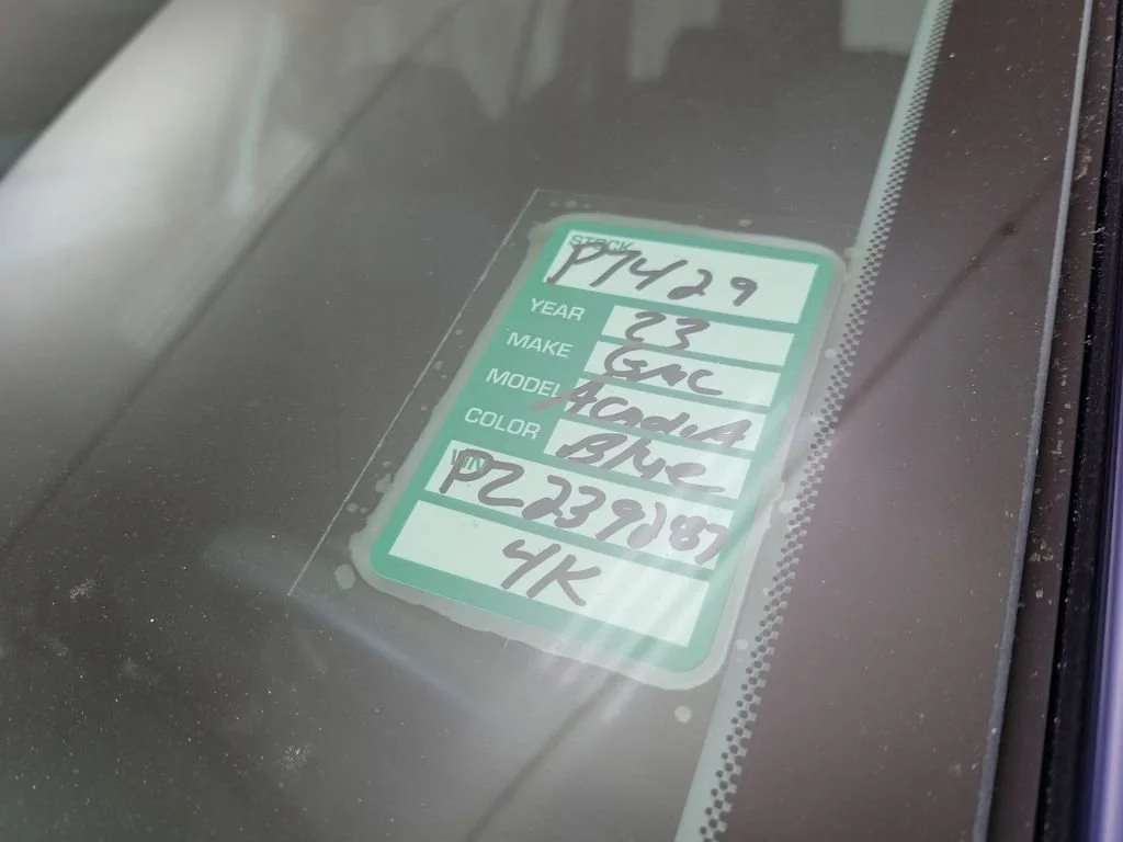 Used 2023 GMC Acadia - photo 25