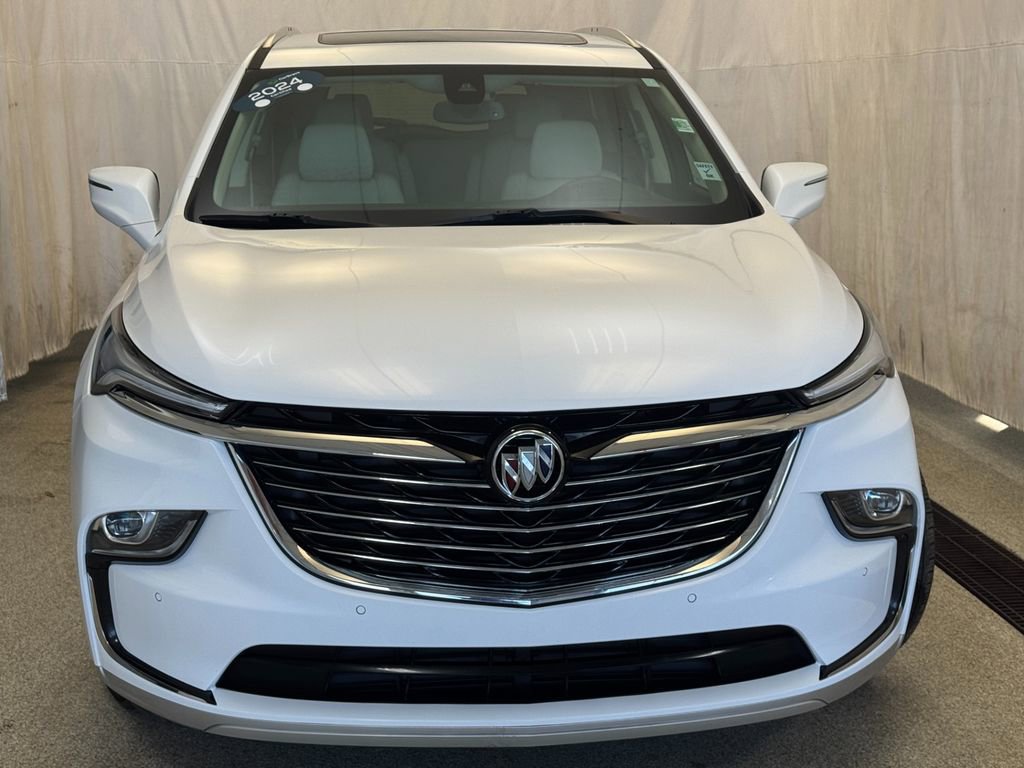Used 2024 Buick Enclave - photo 8