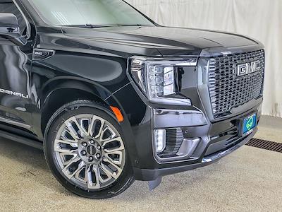 Used 2023 GMC Yukon - photo 1