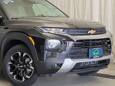 Used 2023 Chevrolet Trailblazer - photo 1