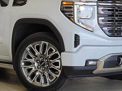 Used 2026 GMC Sierra 1500 - photo 1
