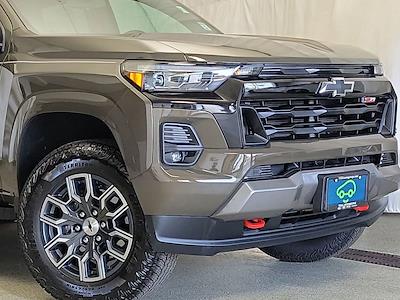 Used 2024 Chevrolet Colorado - photo 1