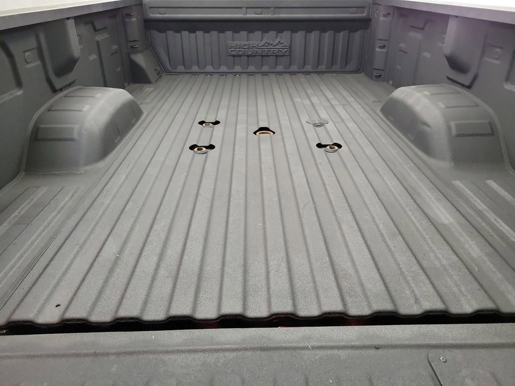 Used 2024 Chevrolet Silverado 3500 - photo 20