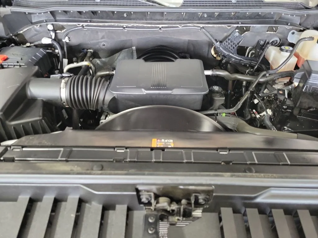 Used 2024 Chevrolet Silverado 3500 - photo 23