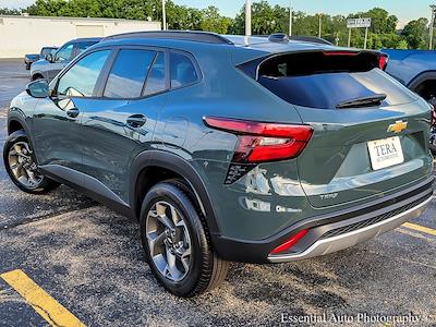 2025 Chevrolet Trax FWD SUV for sale #T50553 - photo 2