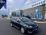 2017 Chrysler Pacifica FWD Minivan for sale #25FG0340A - photo 1