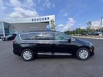 2017 Chrysler Pacifica FWD Minivan for sale #25FG0340A - photo 5