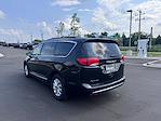 2017 Chrysler Pacifica FWD Minivan for sale #25FG0340A - photo 7
