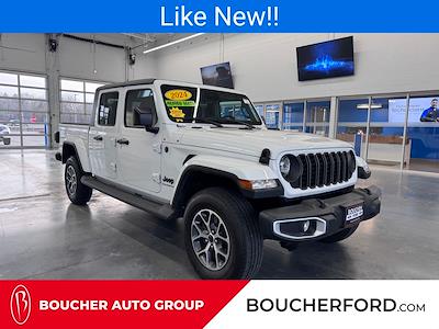 Used 2024 Jeep Gladiator - photo 1