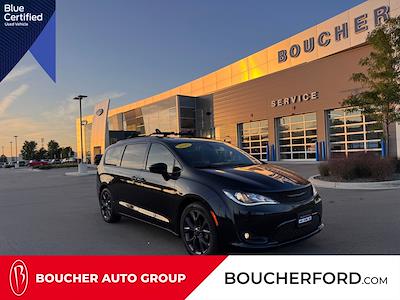 2020 Chrysler Pacifica FWD Minivan for sale #26FG0412A - photo 1