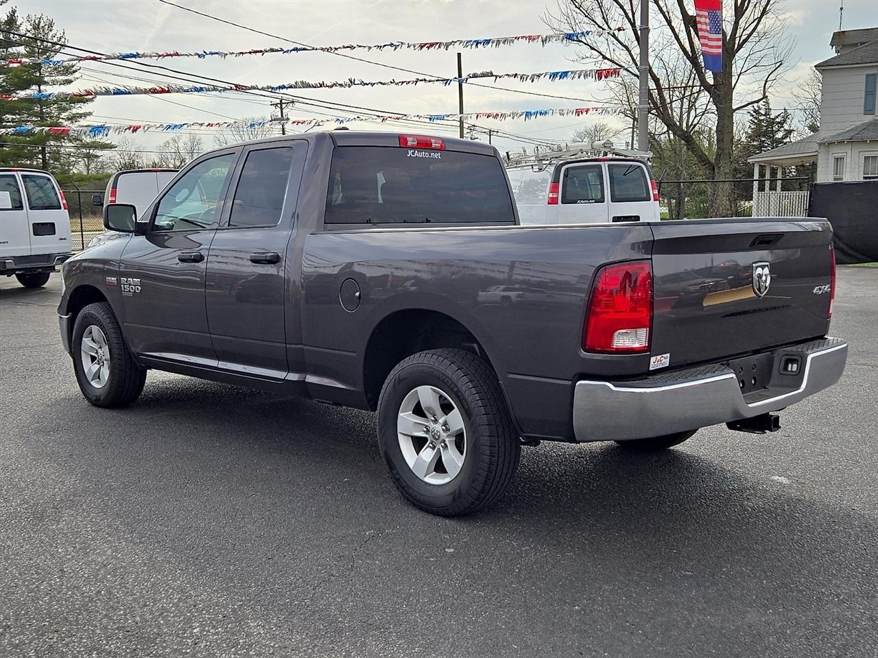 Used 2020 Ram 1500 - photo 7