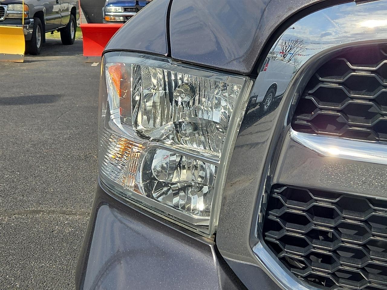 Used 2020 Ram 1500 - photo 11