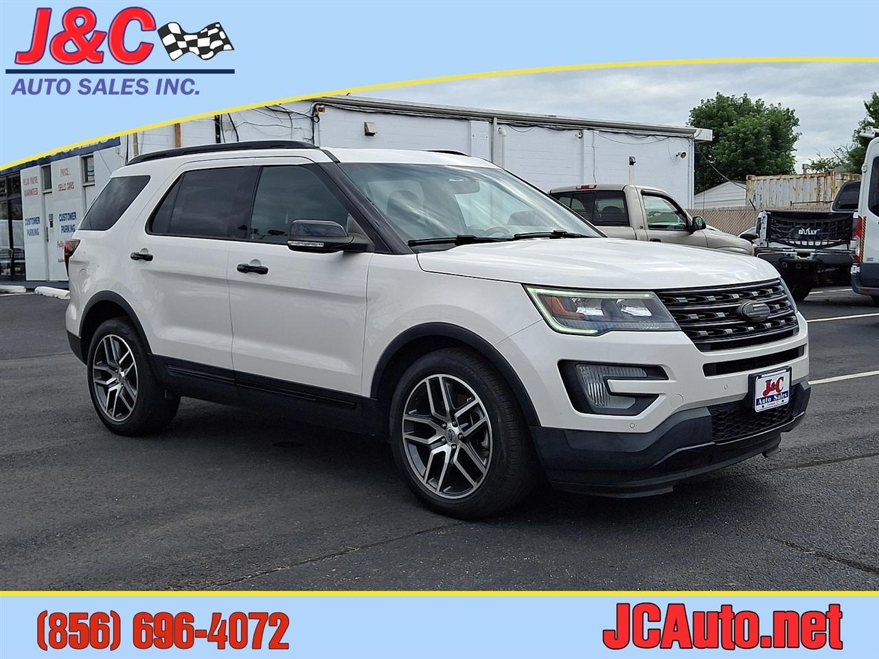Used 2017 Ford Explorer - photo 1