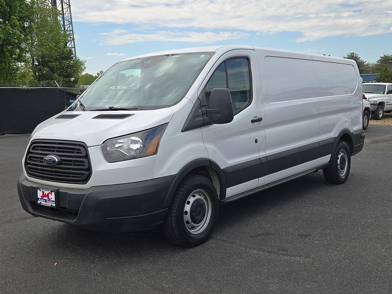 Used 2017 Ford Transit 150 - photo 6