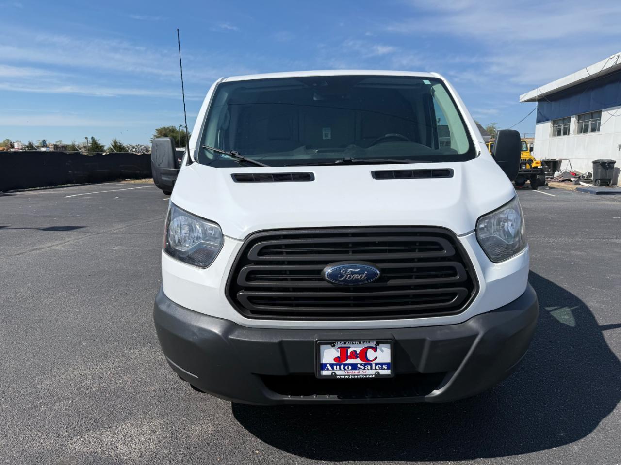 Used 2017 Ford Transit 150 - photo 7