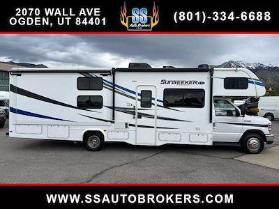 Used 2019 Ford E-450 RV for sale #C74557 - photo 1
