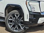 2025 GMC Sierra EV Crew Cab 4WD Pickup for sale #G05115 - photo 3