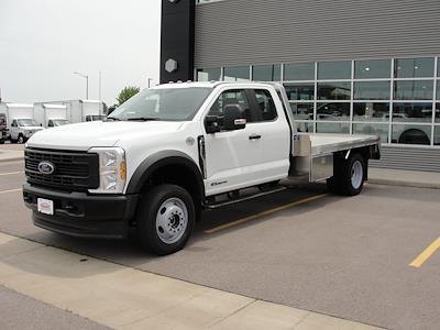 New 2025 Ford F-550 Super Cab 4x4 11' M H EBY Aluminum Flatbed Truck with Gooseneck Hitch for sale #94F1226 - photo 1