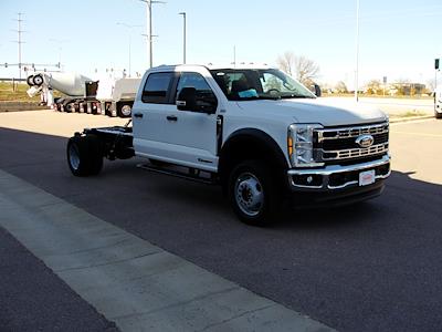 2026 Ford F-550 Crew Cab DRW 4x4 Cab Chassis for sale #94F1298 - photo 1