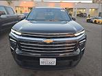 2025 Chevrolet Traverse FWD SUV for sale #2A125452 - photo 2