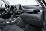 2024 Toyota Highlander AWD SUV for sale #2A535831 - photo 28