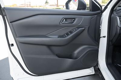 Used 2024 Nissan Rogue S for sale #2A672246 - photo 1