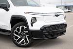 2024 Chevrolet Silverado EV Crew Cab 4WD Pickup for sale #2N304594 - photo 9