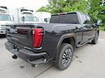 New 2025 GMC Sierra 2500 Denali Ultimate Crew Cab 4WD Pickup for sale #63476 - photo 7