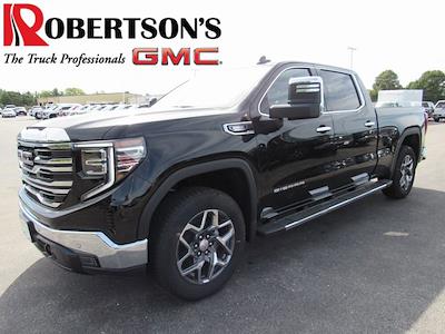 New 2025 GMC Sierra 1500 SLT Crew Cab 4WD Pickup for sale #63650 - photo 1