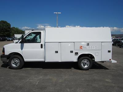 New 2025 GMC Savana 3500 Cutaway for sale #63688 - photo 2