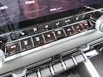 New 2025 GMC Canyon Elevation Crew Cab 4WD Pickup for sale #63709 - photo 18