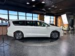 Used 2022 Chrysler Pacifica Hybrid Touring L Minivan for sale #MUNR212796 - photo 5
