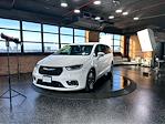 Used 2022 Chrysler Pacifica Hybrid Touring L Minivan for sale #MUNR212796 - photo 9