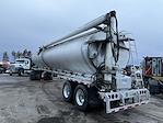 Used 2010 Ledwell Feed Trailer AL033027 for sale #AL033027 - photo 10