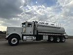 Used 2020 Peterbilt 389 Tanker Truck for sale #LD633899 - photo 4