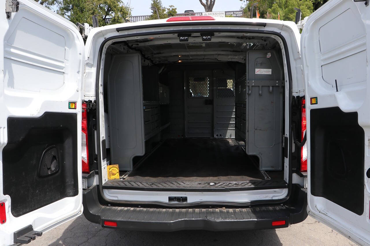 Used 2015 Ford Transit 250 - photo 2