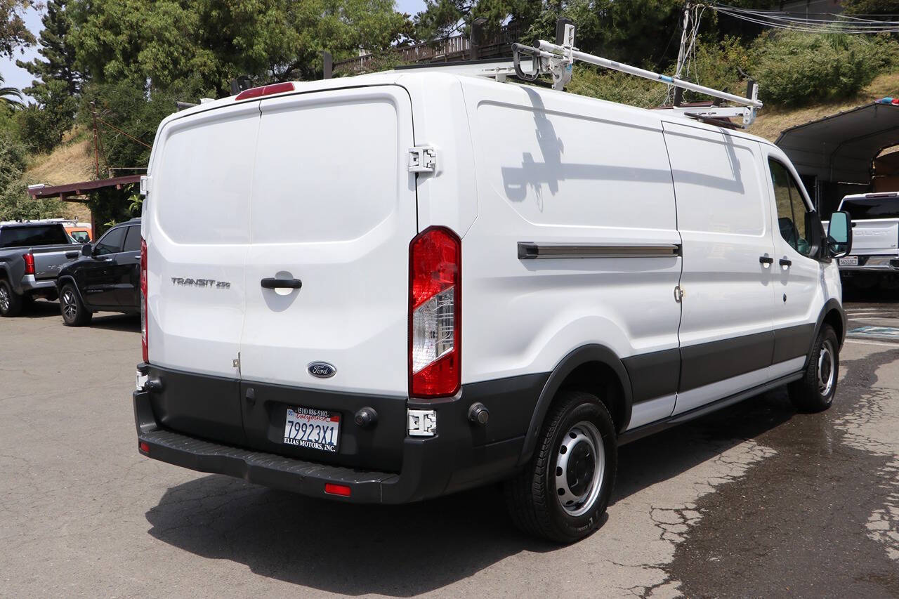 Used 2015 Ford Transit 250 - photo 9