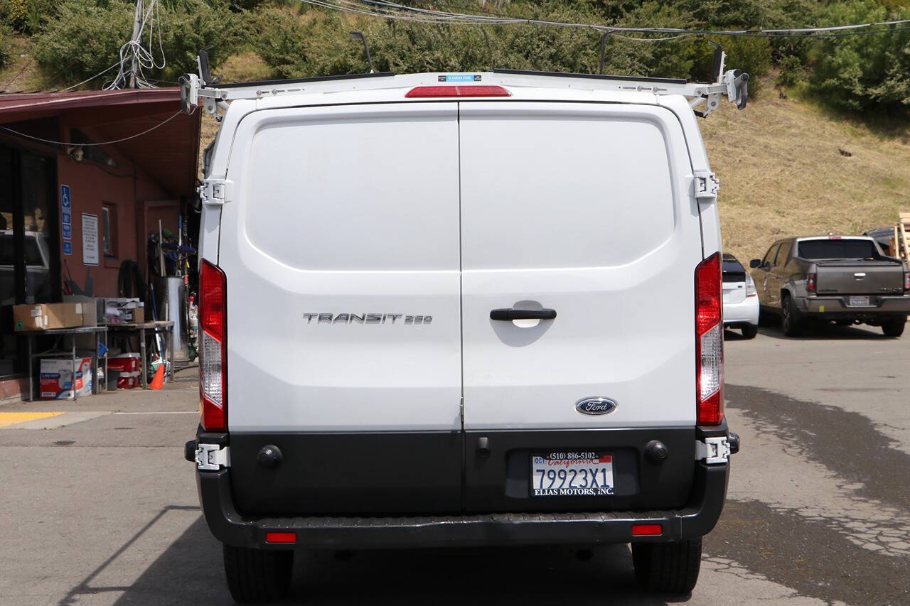 Used 2015 Ford Transit 250 - photo 10
