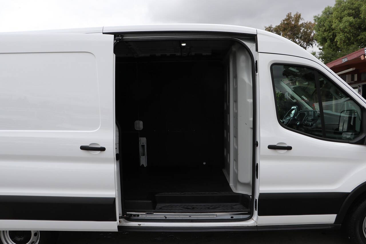 Used 2023 Ford Transit 250 - photo 11
