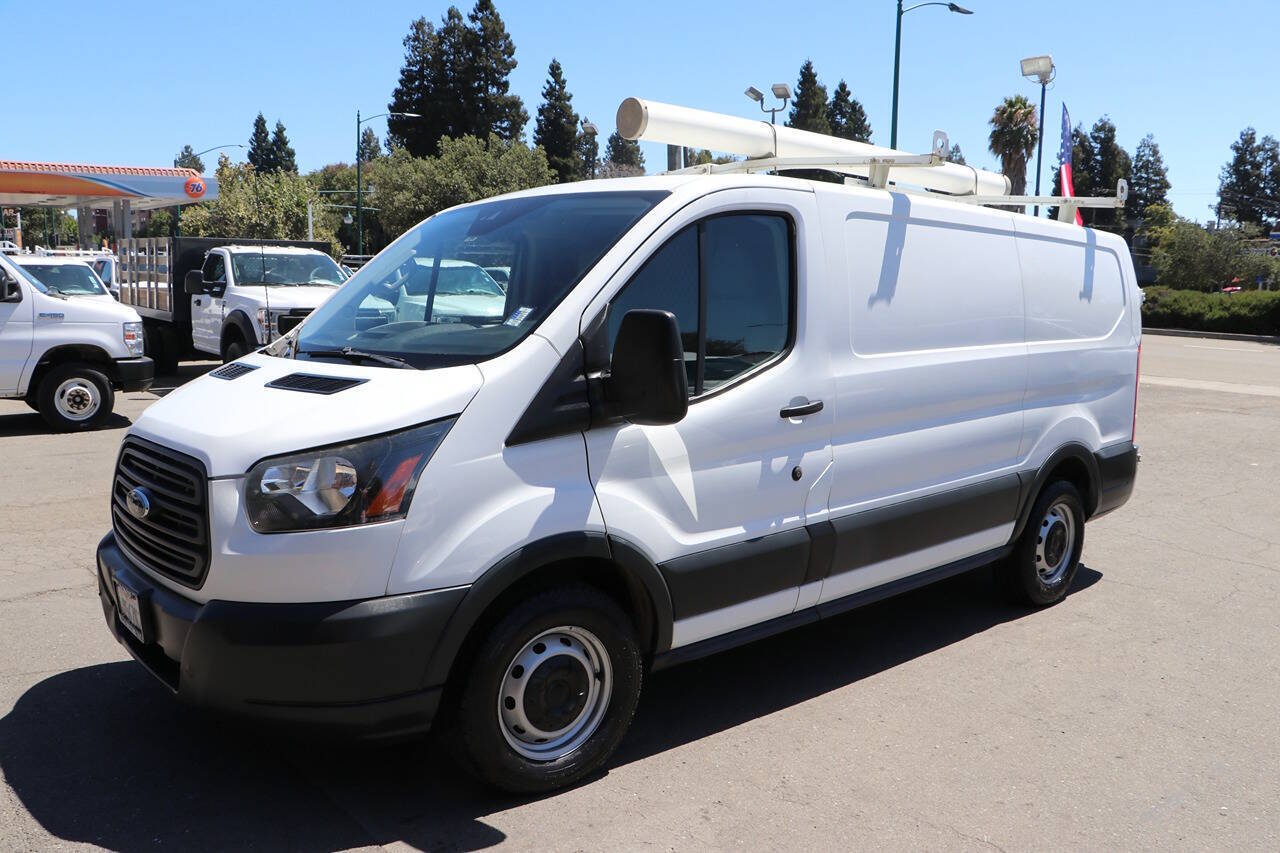Used 2017 Ford Transit 150 - photo 1